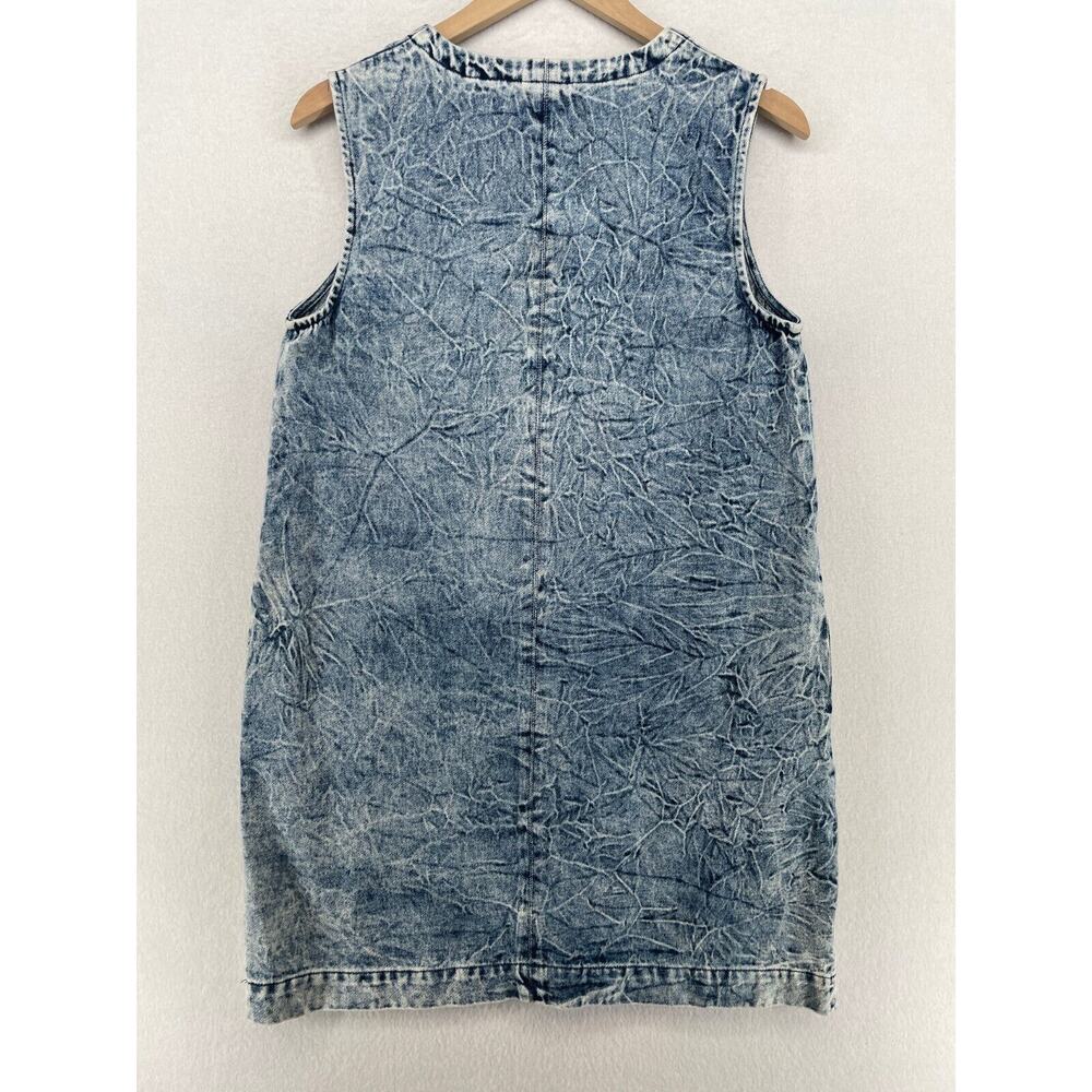 Who What Wear Acid Wash Denim Mini Dress in Blue - Picture 2 of 13